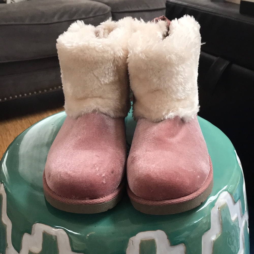 Like New Arizona Winter Boots!
